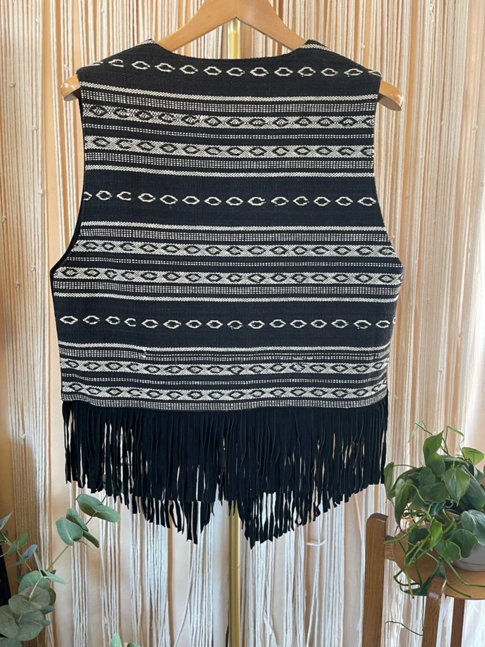 Vintage black suede leather fringe vest with cotton Mexican Dobby fabric back - Picture 6 of 9
